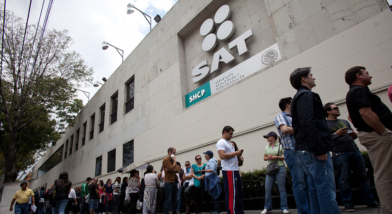 Récord en registro de contribuyentes.